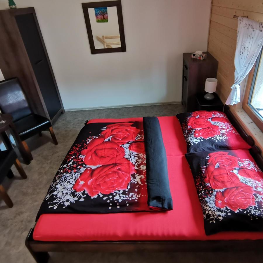 Apartmany Aranka Zatec  Luaran gambar